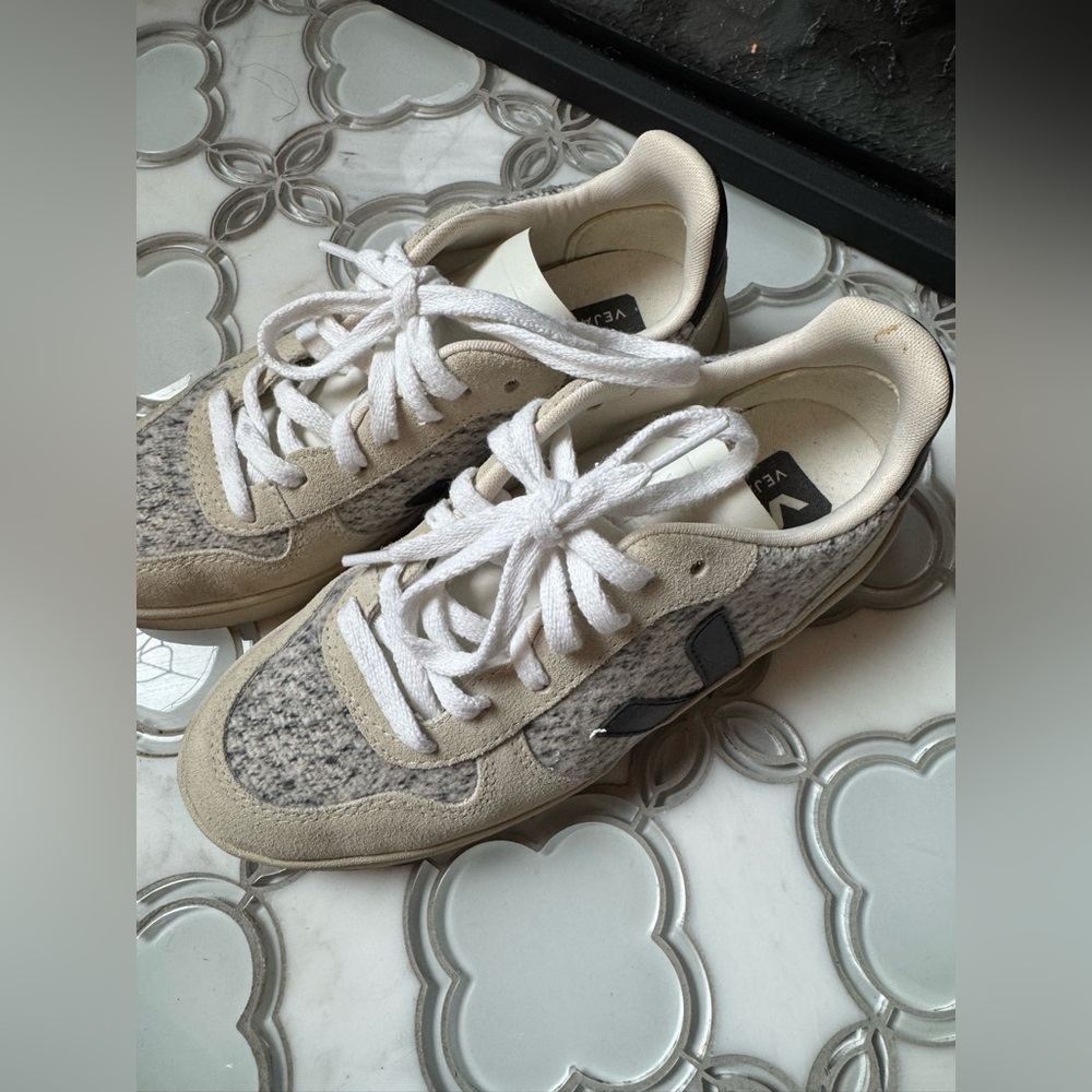 Veja Cream and Gray Sneakers